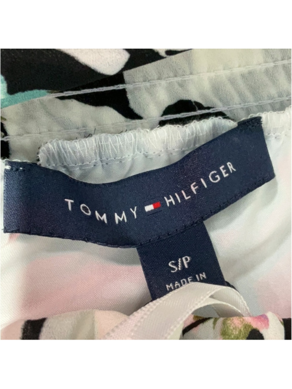 TOMMY HILFIGER DRESS - Picture 7 of 9